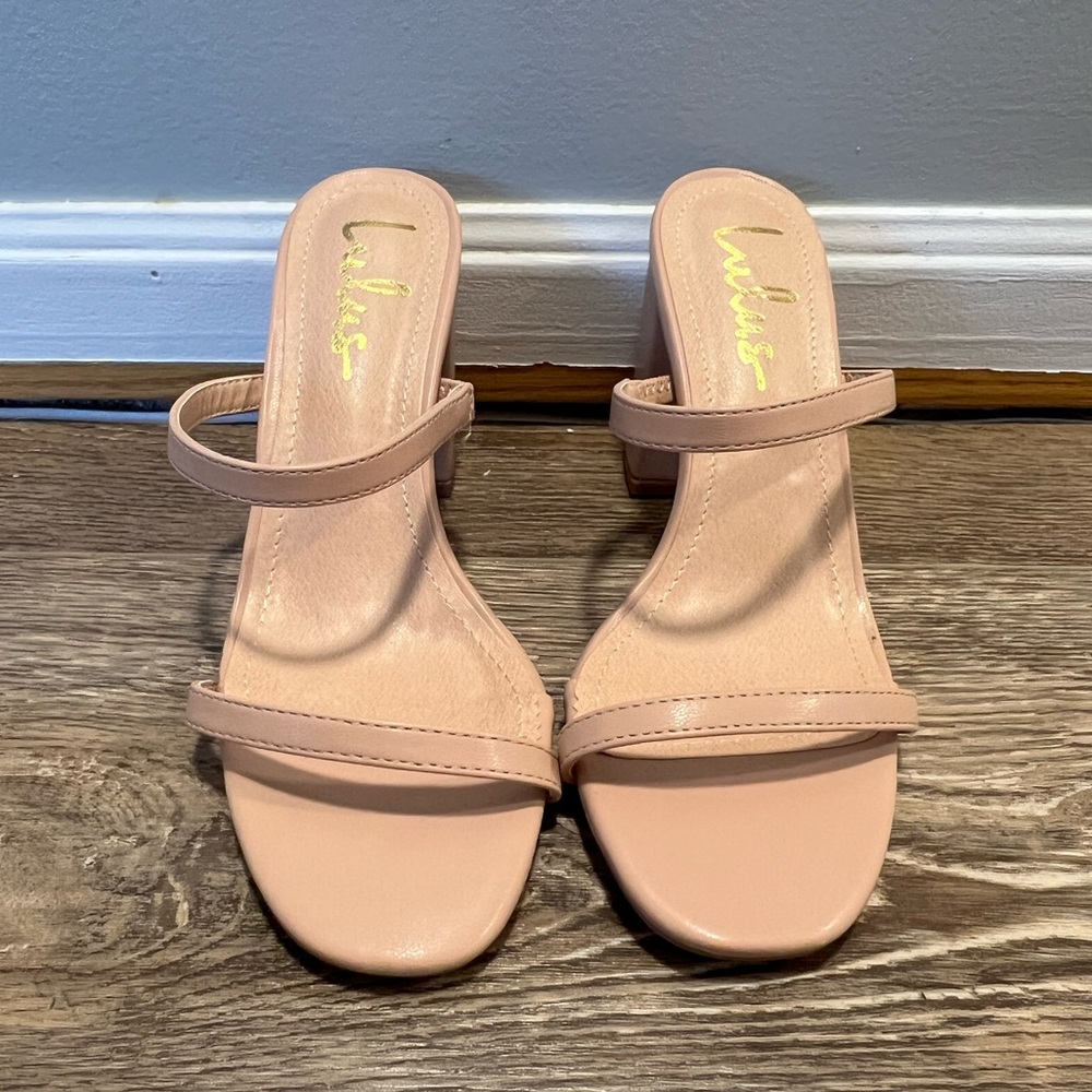 Nude heels